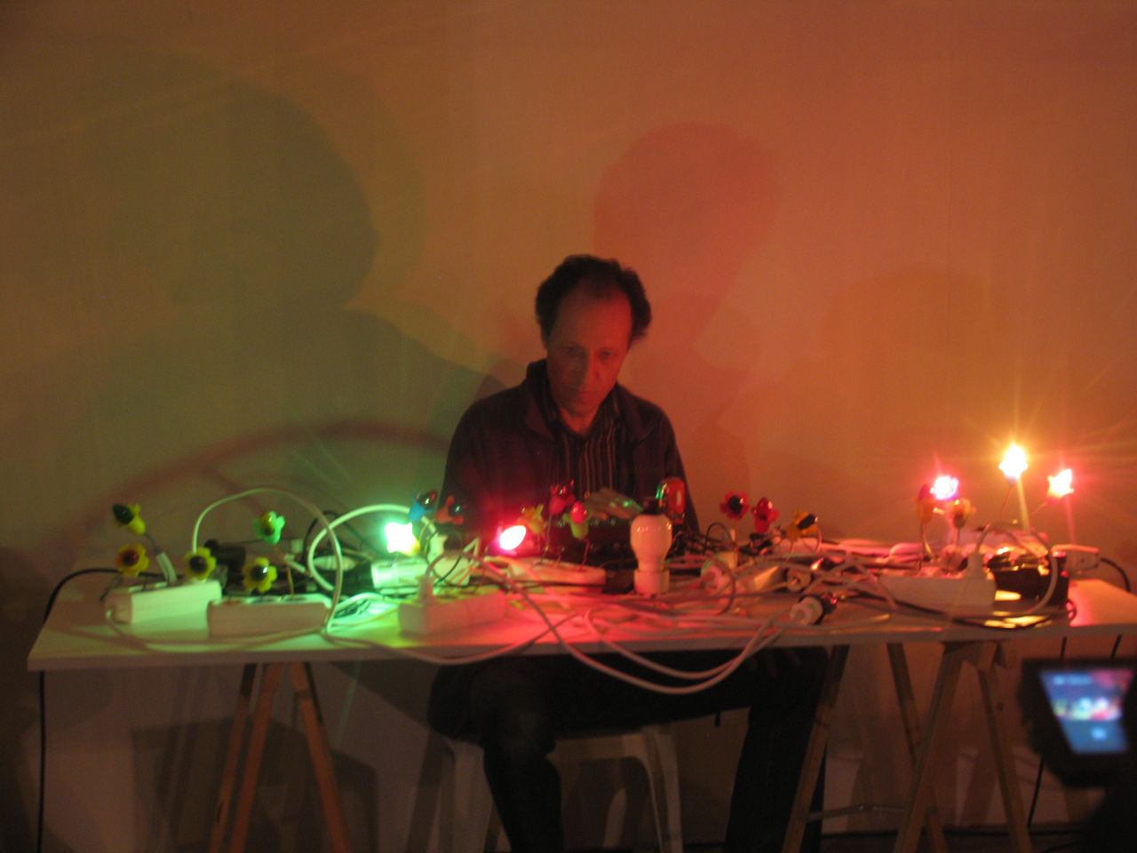 Photographic documentation of RYLLEGA Berlin (Audio-visual performance by Michael Vorfeld, 17 September 2008)